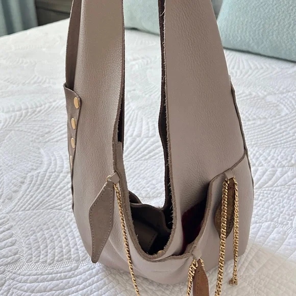 Hammitt Tom Cartegena/Brushed Gold Handbag - Picture 3 of 7